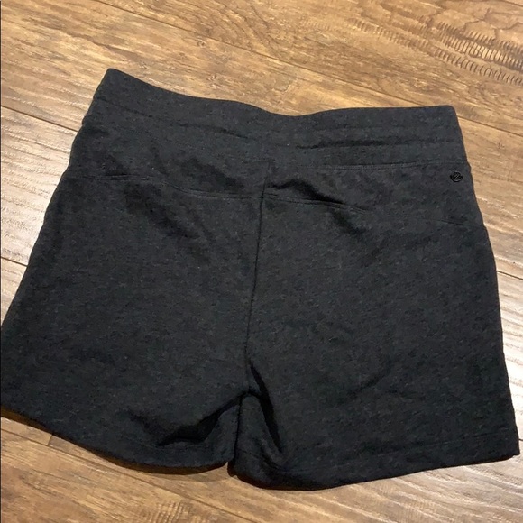 Shambhala dark grey shorts - Picture 5 of 8